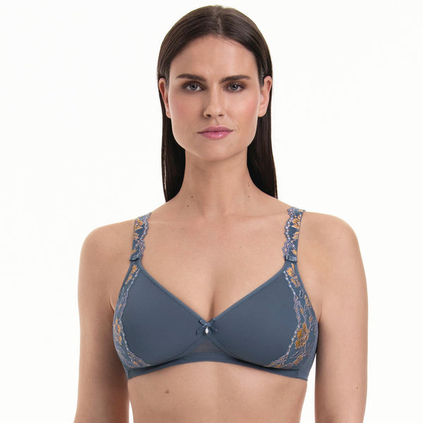 Anita Colette kaareton T-paitaliivi sky grey